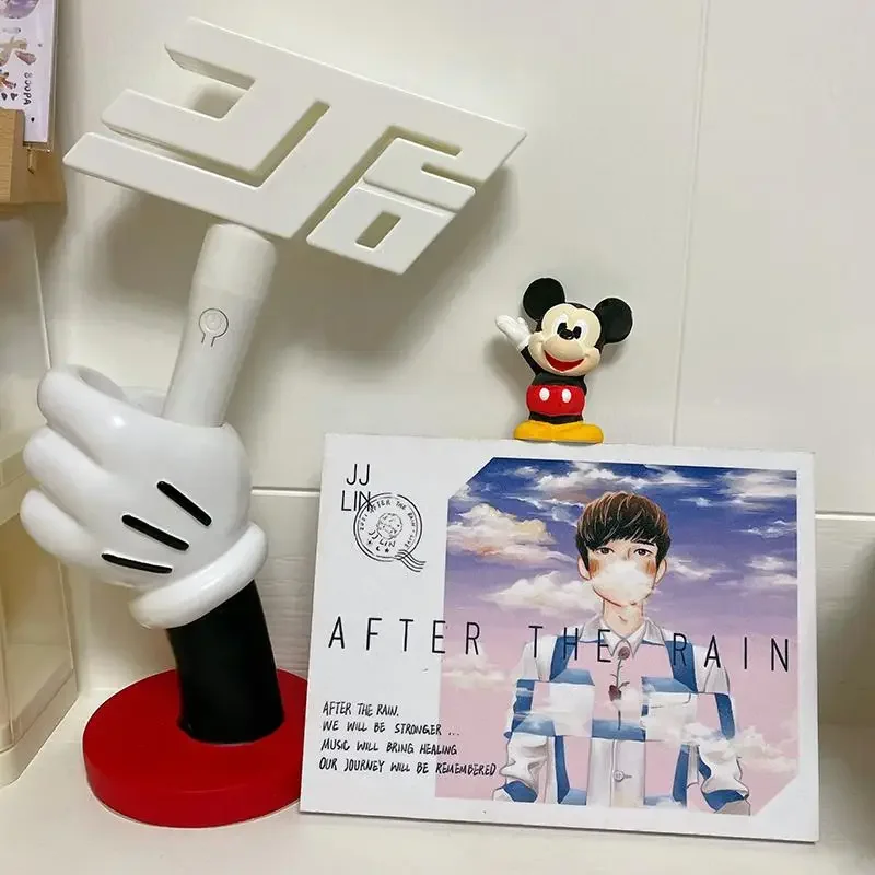 1 adet Disney Mickey El Modeli - Home Office Freelancer incelemesi ve fiyatı